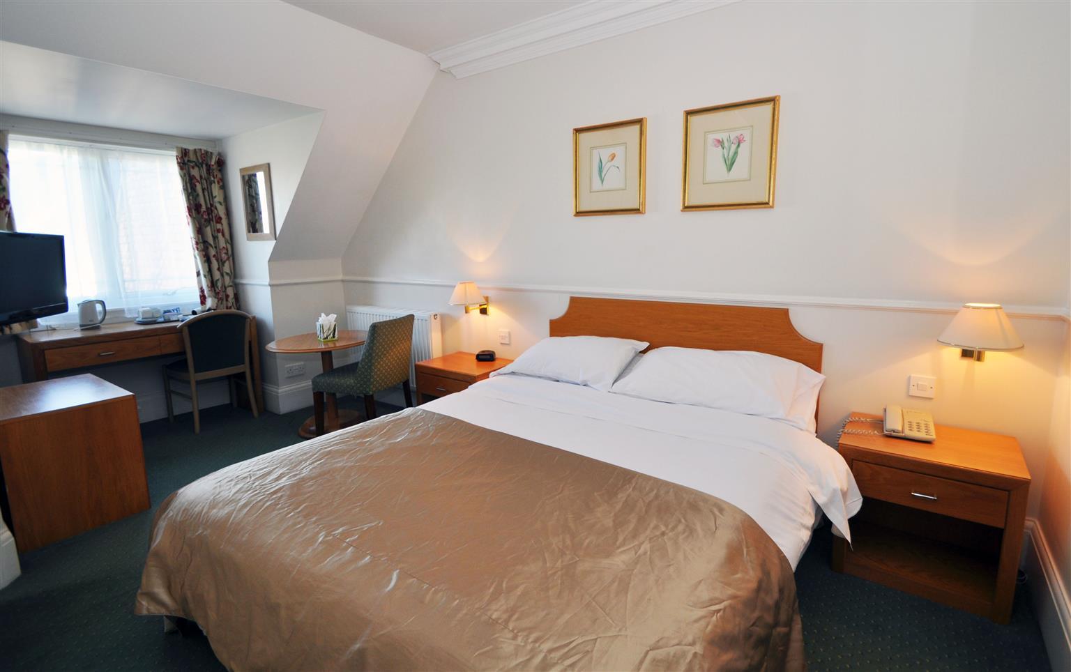 Montague Hotel Борнмут Экстерьер фото