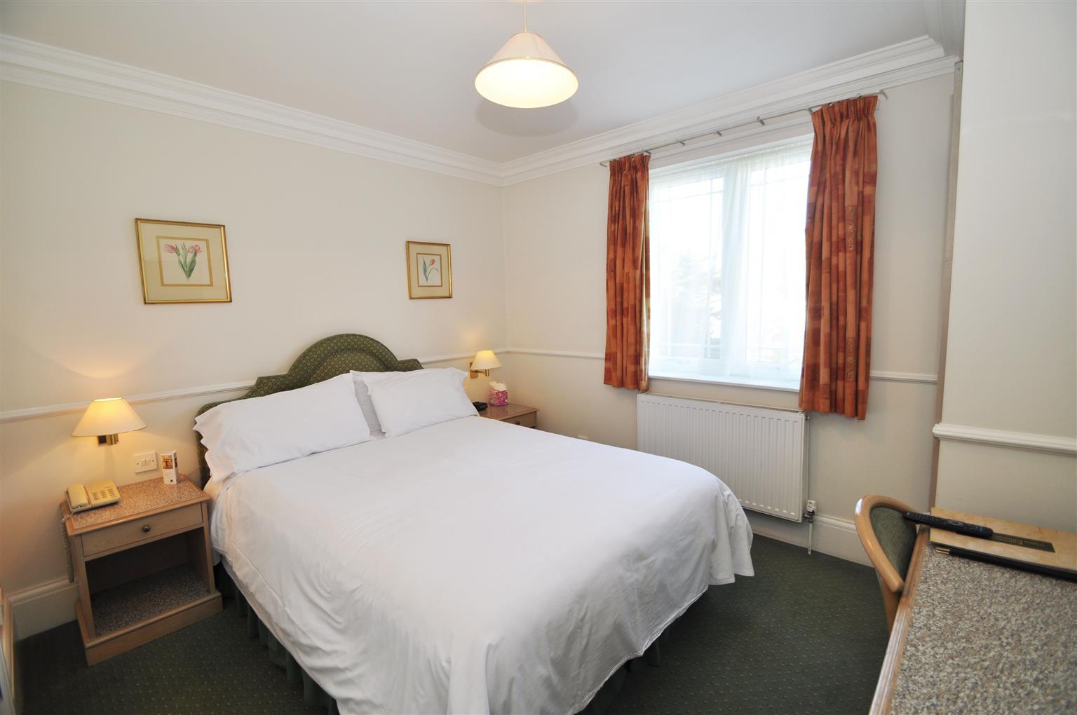 Montague Hotel Борнмут Экстерьер фото