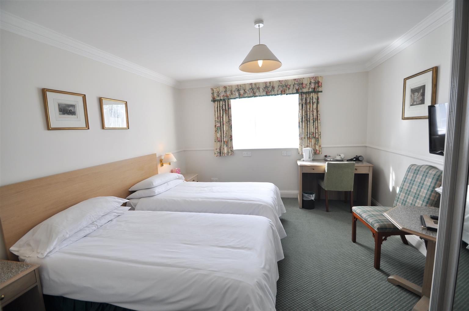 Montague Hotel Борнмут Экстерьер фото