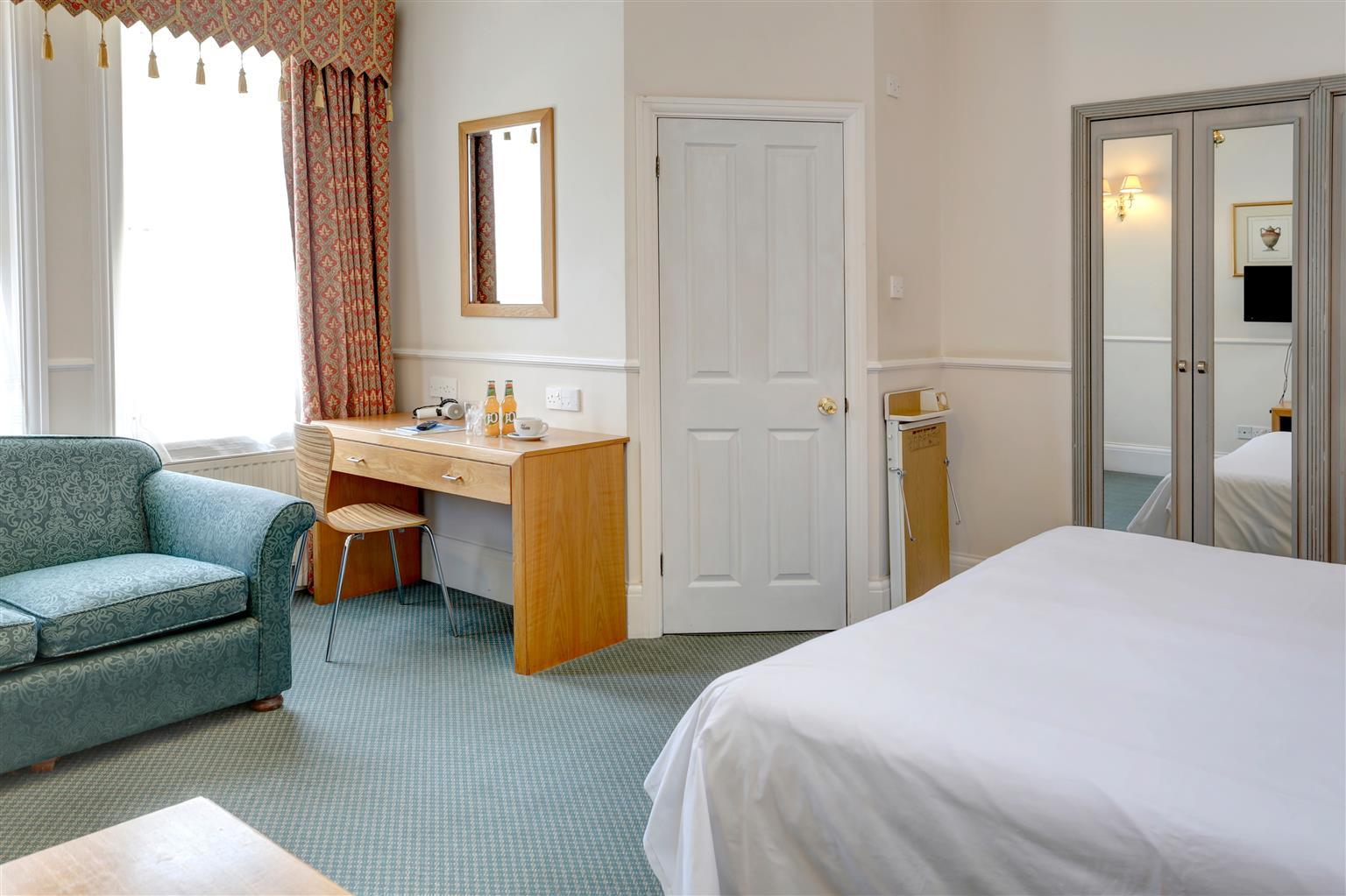 Montague Hotel Борнмут Экстерьер фото